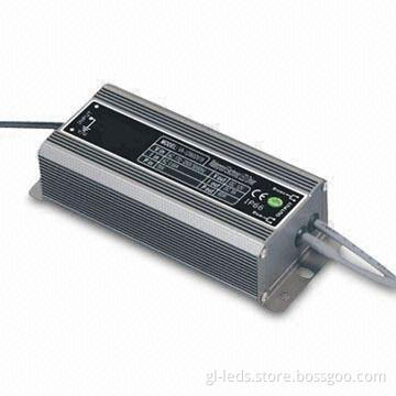 Power Supply with 30W Power Consumption and 2.5A Output Current